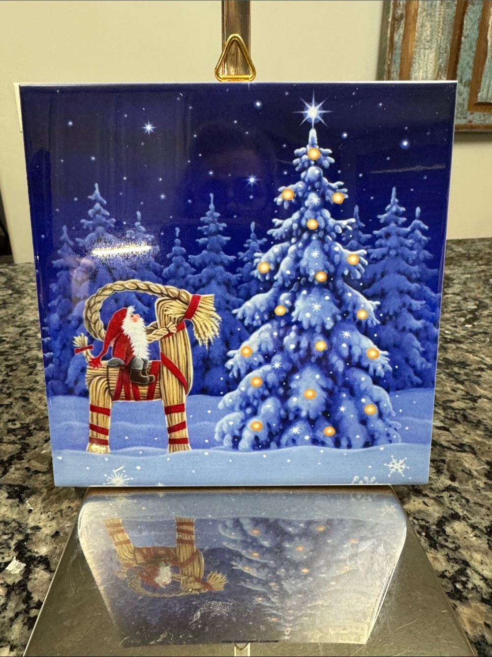 Blue Holiday till Wall Art with Santa and Christmas Tree NWOT